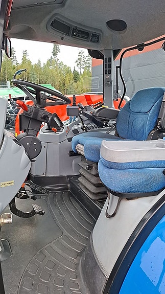 New Holland T6070 2010, kr 435 000,-
