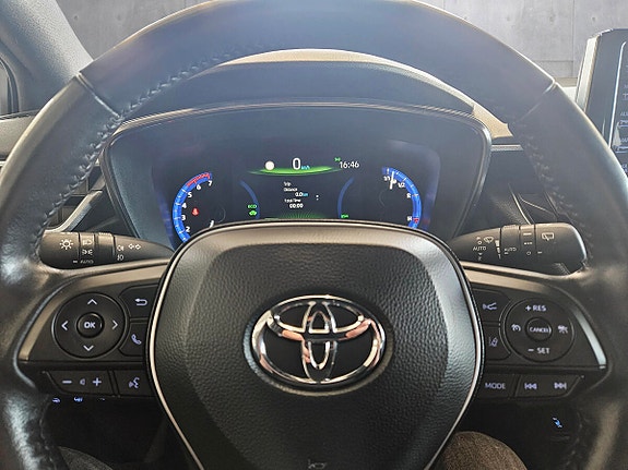 Toyota Corolla 17 of 24