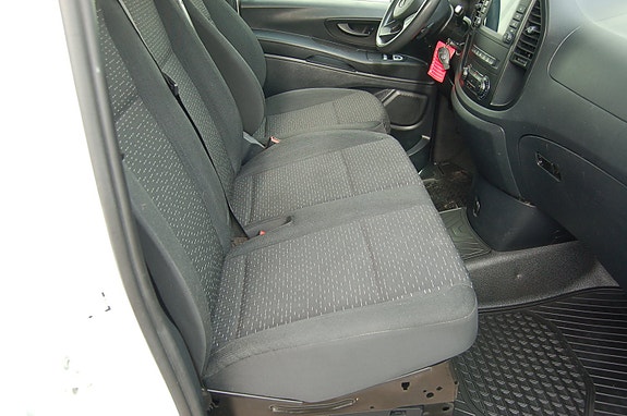 Mercedes-Benz Vito-Klasse 8 of 11