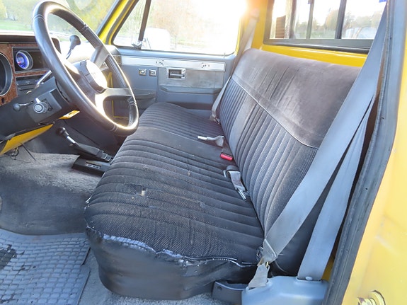 Chevrolet K20 22 of 30