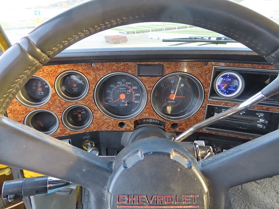 Chevrolet K20 23 of 30