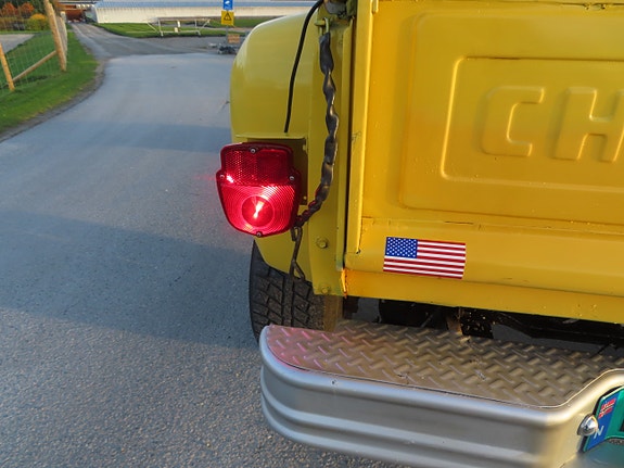Chevrolet K20 9 of 30