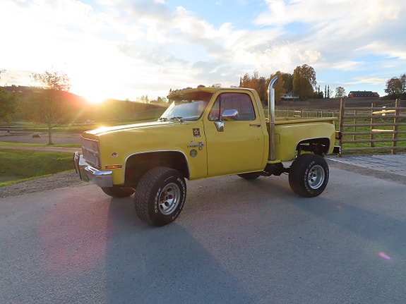 Chevrolet K20 5 of 30
