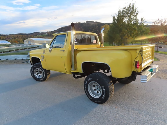 Chevrolet K20 6 of 30