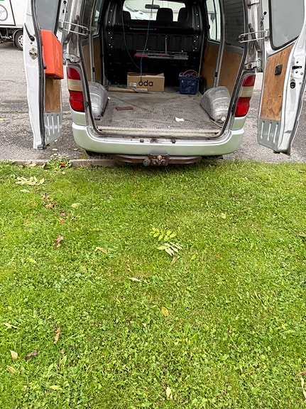 Toyota HiAce 9 of 9