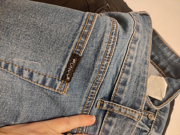 Product image 5 of 8