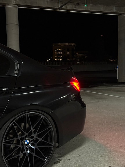 BMW 335i 18 of 27