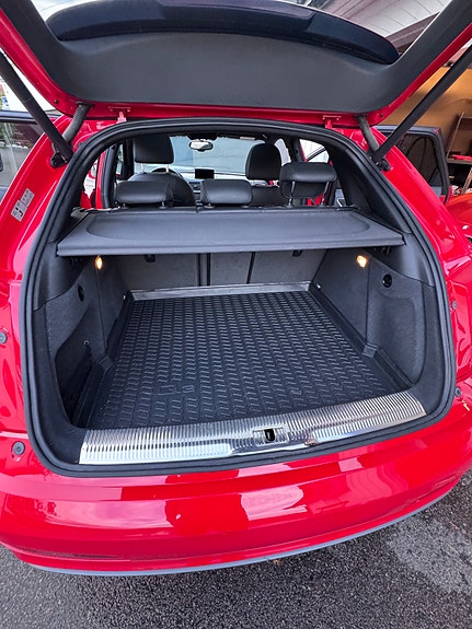 Audi Q3 26 of 30