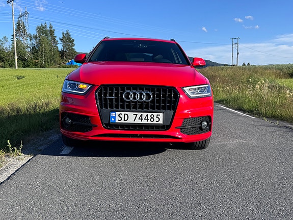 Audi Q3 4 of 30