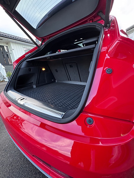 Audi Q3 24 of 30