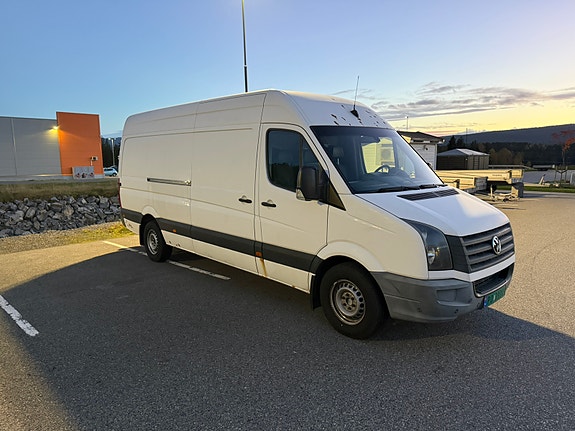 Volkswagen Crafter 2 of 5
