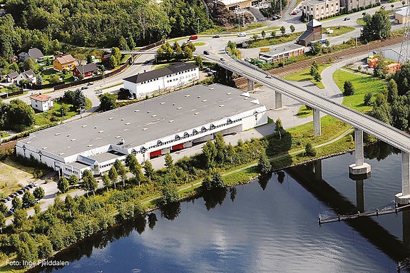 Hovedkontor og lager i Skien