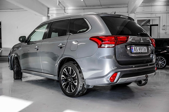 Mitsubishi Outlander 13 of 29