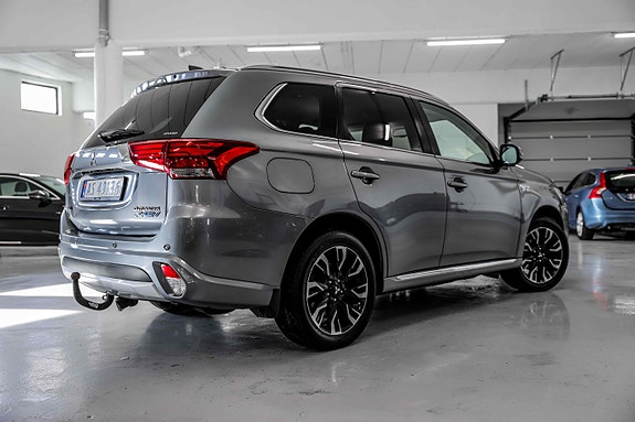 Mitsubishi Outlander 9 of 29