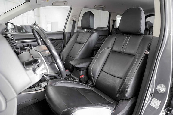 Mitsubishi Outlander 15 of 29