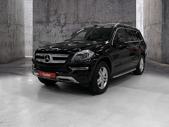 Mercedes-Benz GL350 2 of 5