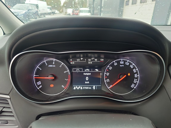 Opel Zafira Tourer 11 of 20