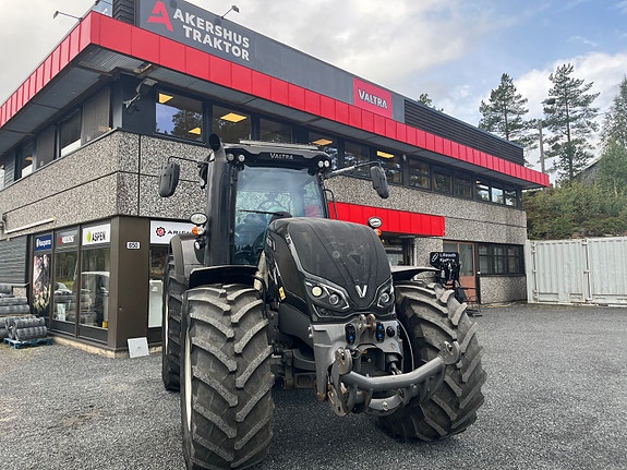 Valtra S394 m/twintrac 2018, kr 1 199 000,-