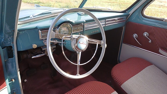 Volvo PV 9 of 19
