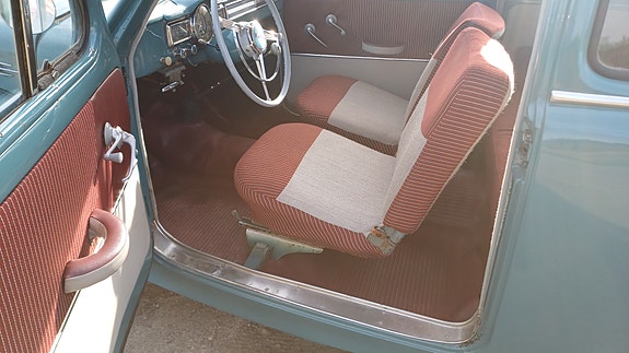 Volvo PV 12 of 19