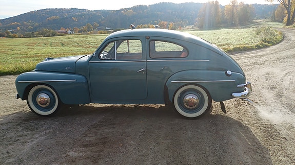 Volvo PV 4 of 19