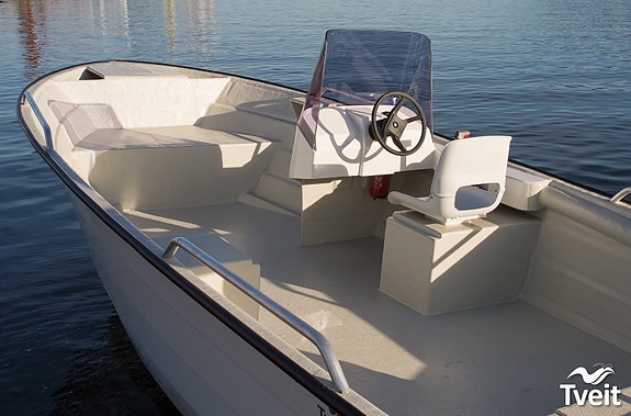 Øien 530F m/Yamaha F40 hk Inkl teinehaler og kartplotter 5 of 7