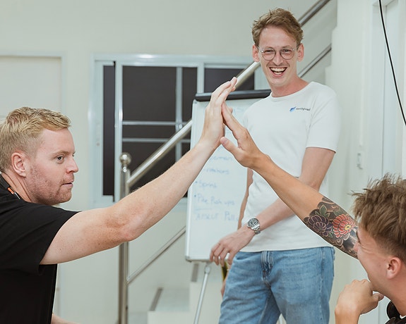 God stemning på kontoret – vi heier på hverandre