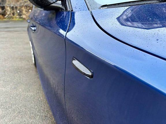 BMW 130i 10 of 30