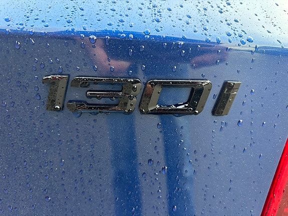 BMW 130i 13 of 30