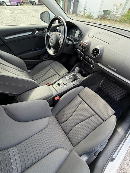 Audi A3 7 of 14