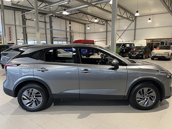 Nissan Qashqai 4 of 30