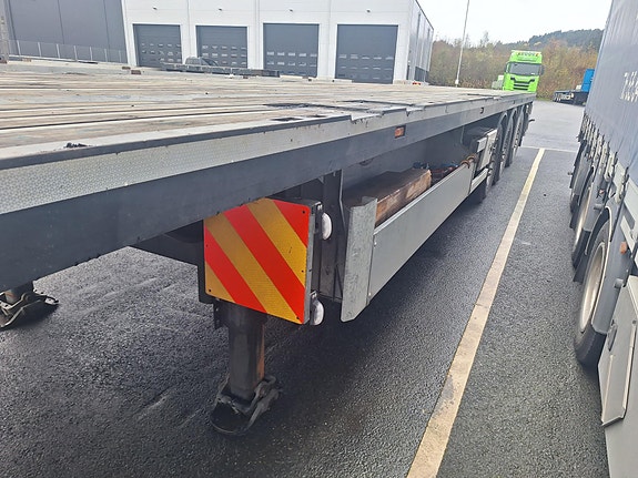 Nordic Trailer Rett Semi