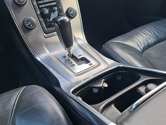 Volvo V70 19 of 30