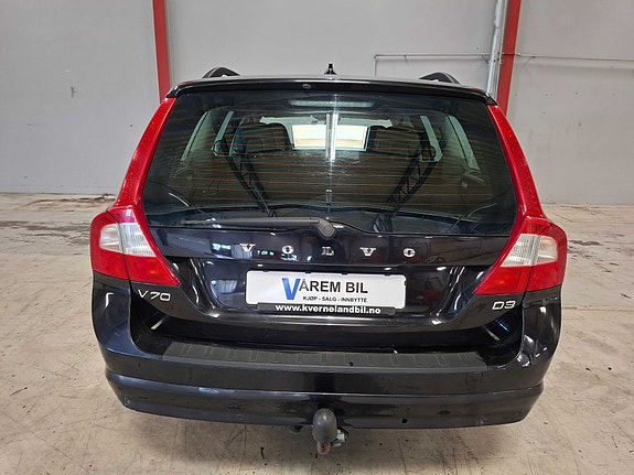 Volvo V70 6 of 30