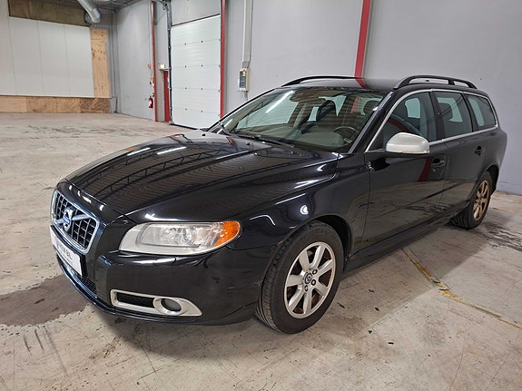 Volvo V70 9 of 30