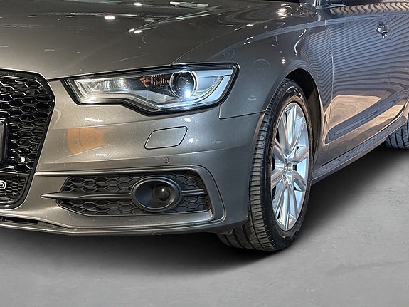 Audi A6 5 of 28