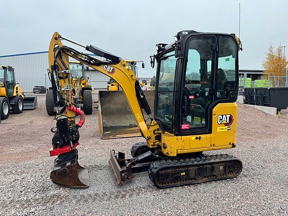 Cat 301.8 / Bandstyrning / Rotortilt / C-smörjning