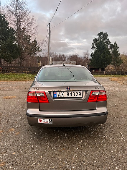 Saab 9-5 4 of 21
