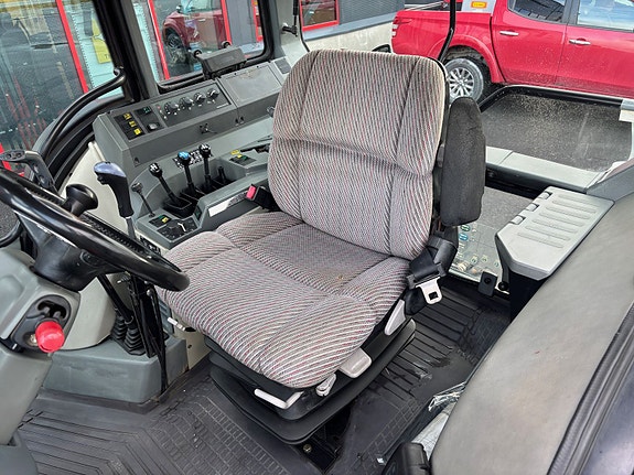 Valtra 6550-4 2000, kr 374 000,-