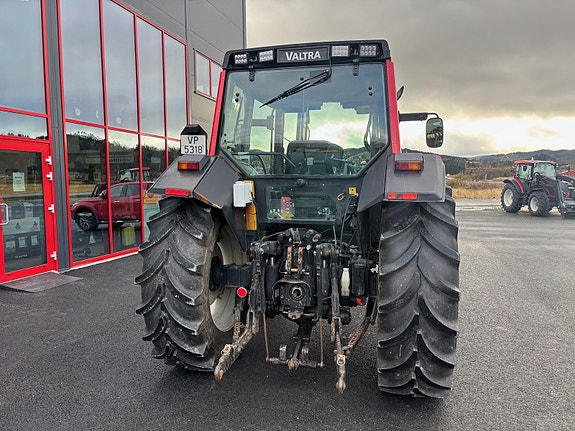 Valtra 6550-4 2000, kr 374 000,-