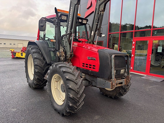 Valtra 6550-4 2000, kr 374 000,-