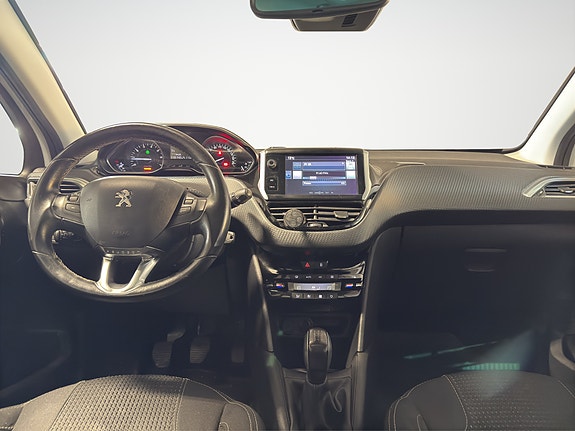 Peugeot 208 14 of 20