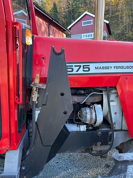 Massey Ferguson 575 5 of 19