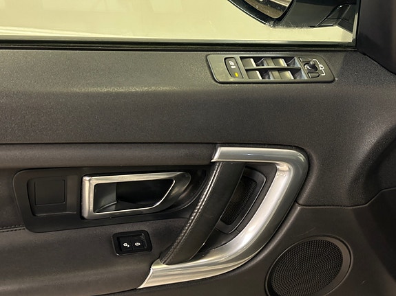 Land Rover Discovery Sport 21 of 30