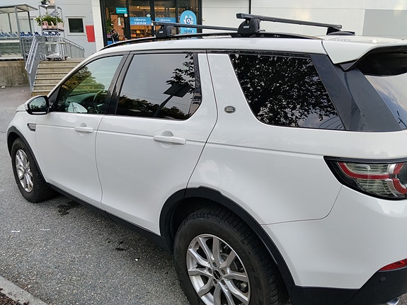 Land Rover Discovery Sport 4 of 30