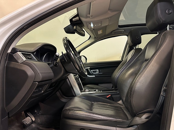 Land Rover Discovery Sport 16 of 30