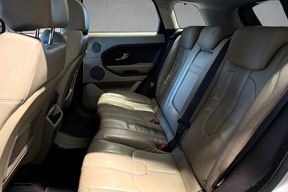 Land Rover Range Rover Evoque 29 of 30