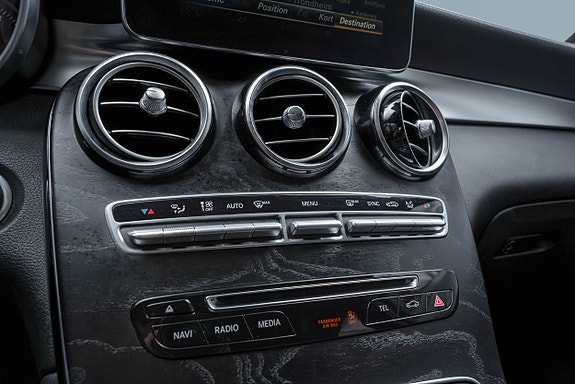 Mercedes-Benz GLC-Klasse 29 of 30