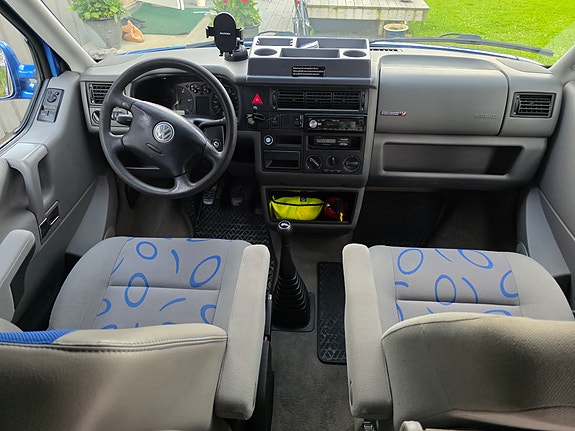 Volkswagen Multivan 28 of 28
