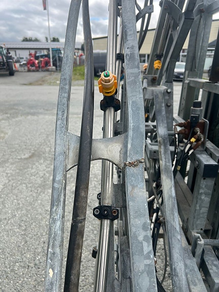 UNIGREEN 800 LTR / 15 mtr hydrauliske bommer